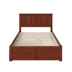 Lit plateforme double avec pied de lit et lit gigogne simple, fini noyer