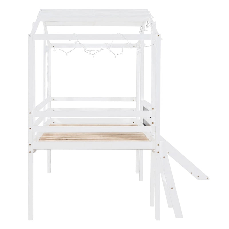 Lit mezzanine cabane une place avec toboggan, échelle et tableau, chambre d'enfant