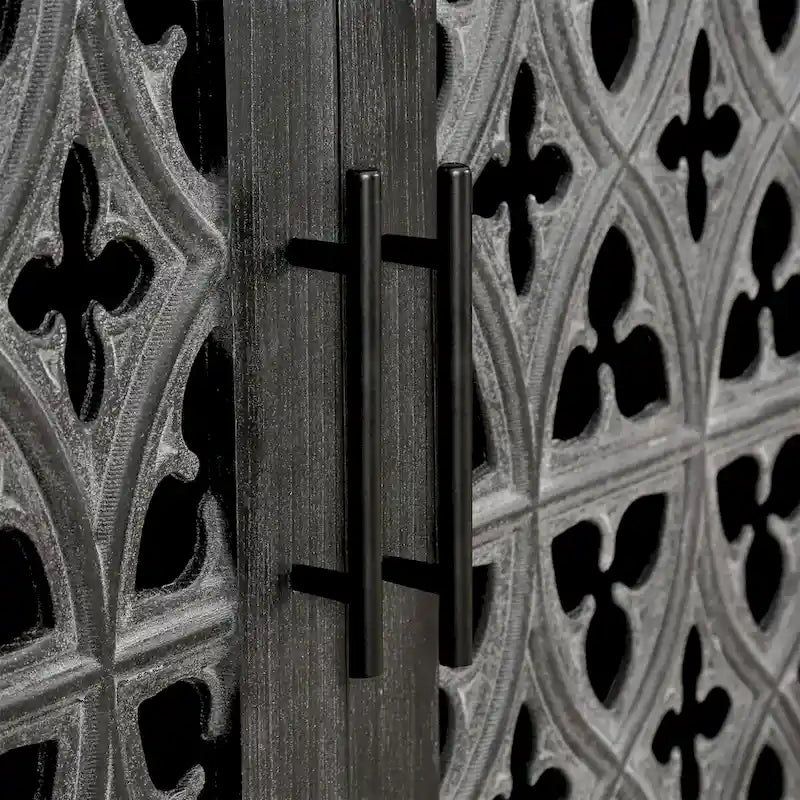 Meuble ancien creux à quatre portes